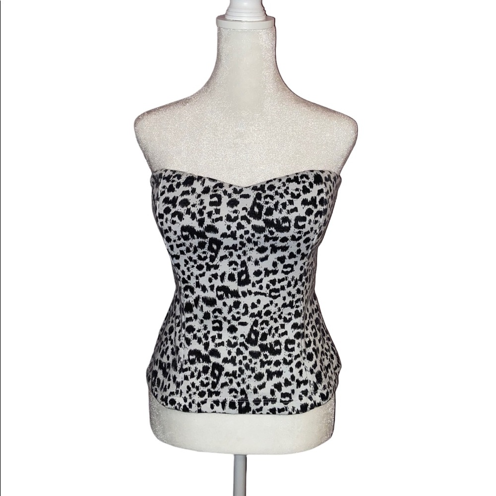 Cinched sleeveless top